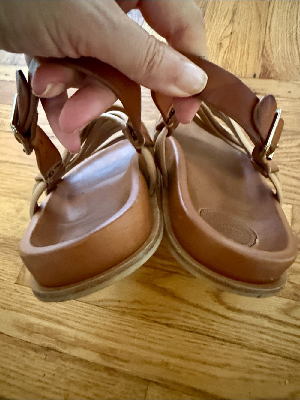 Chloé Tan Woody Kacey Strappy Sandals - Picture 7 of 7